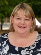 Lesley McKnight